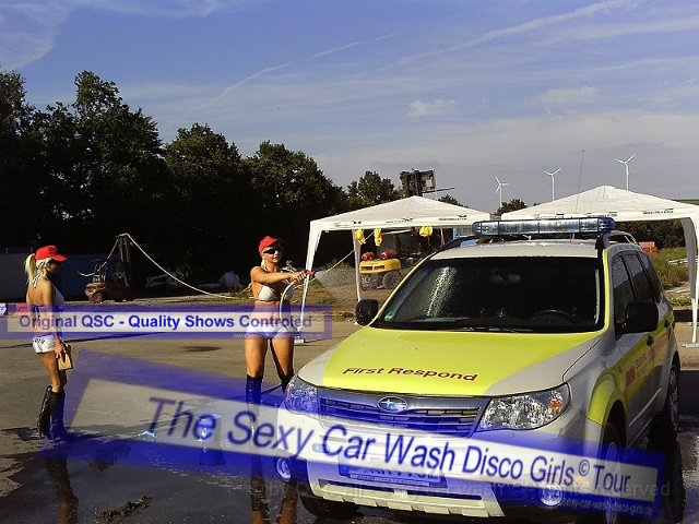 sexy car wash impreza_0000012.JPG